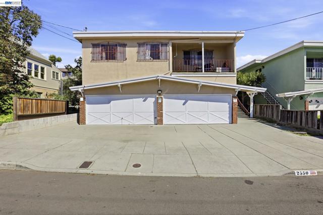 Details for 2550 Damuth St, Oakland, CA 94602