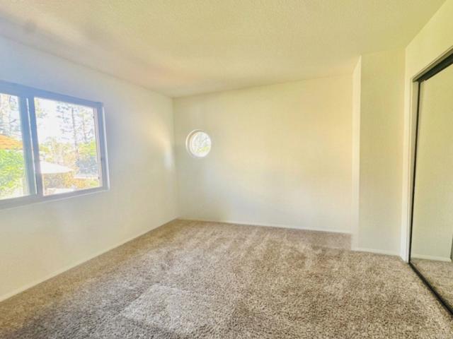 Detail Gallery Image 15 of 24 For 1984 Casablanca Ct, Vista,  CA 92081 - 3 Beds | 2/1 Baths