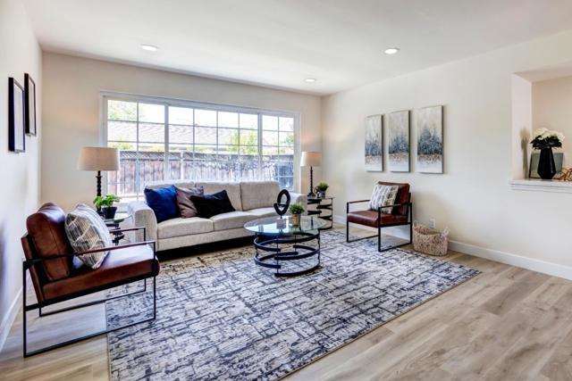 2598 Meridian Avenue, San Jose CA: https://media.crmls.org/mediaz/f08c2f6e-5d0a-426c-ba70-0726ec47adb9.jpg