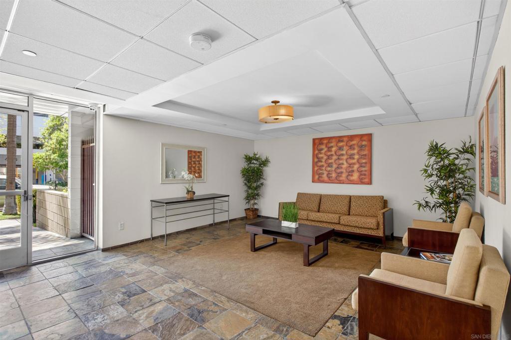 4077 3rd Avenue - photo 4