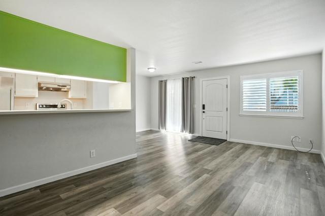 3090 Woods Circle, Davis CA: https://media.crmls.org/mediaz/f08d07aa-21c8-4836-9aa3-64b750b69fbb.jpg
