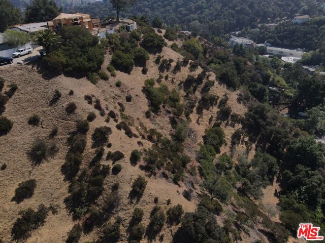 0 Allenwood, Los Angeles CA: https://media.crmls.org/mediaz/f08d2976-ee43-4d03-abb2-826623e77783.jpg