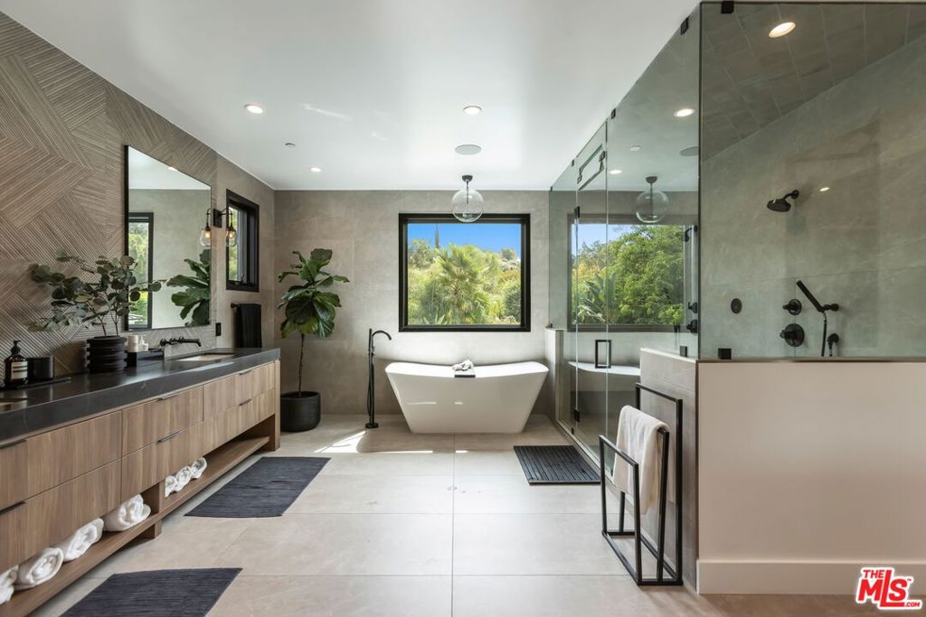 MLS #26883983 image #32