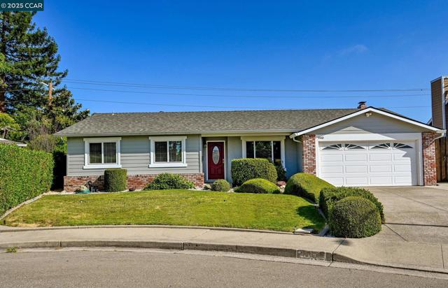 940 Lexington Pl, San Ramon CA: https://media.crmls.org/mediaz/f08e658a-ce77-4f35-b1ab-b8041bb4a3c1.jpg
