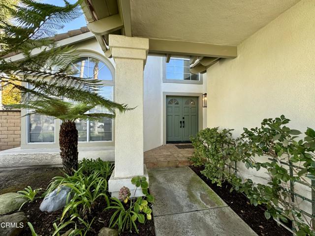 Detail Gallery Image 3 of 37 For 2214 Pebble Beach Trl, Oxnard,  CA 93036 - 4 Beds | 3/1 Baths