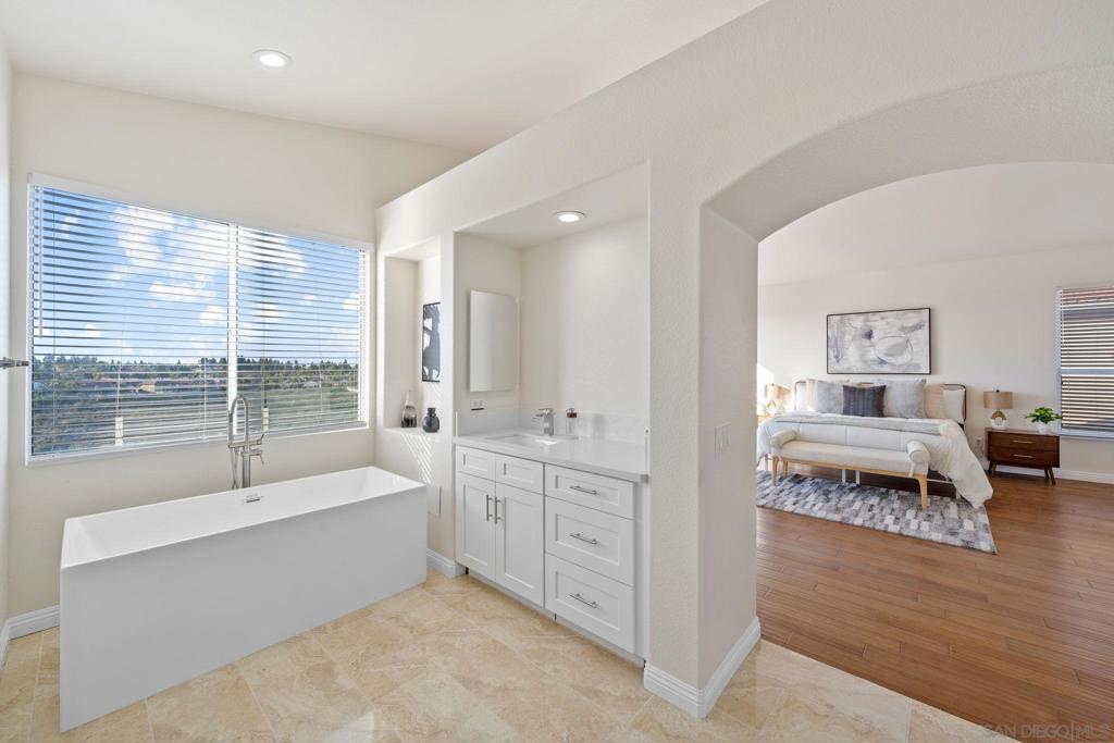 MLS #250027189SD img 26