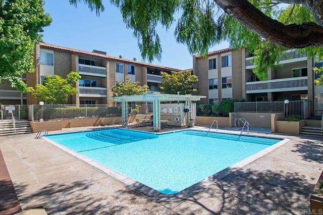 1885 Diamond Street, San Diego CA: https://media.crmls.org/mediaz/f08fc8d0-2a72-4527-9f2b-dc5d8670319f.jpg
