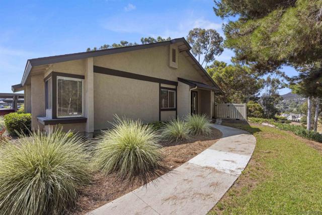 12194 Wilsey Way, Poway CA: https://media.crmls.org/mediaz/f08fd0bc-acce-484a-9850-6a0246f2b3b6.jpg