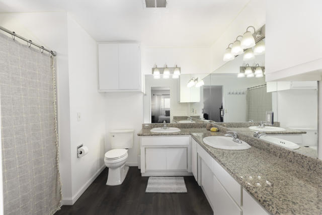 8837 Hardesty Drive Drive, Yucca Valley CA: https://media.crmls.org/mediaz/f08fd9ce-719f-4704-aac8-ac527fadddc5.jpg