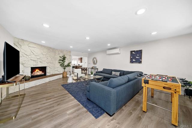 9903 Lindo Lake Place, Lakeside CA: https://media.crmls.org/mediaz/f092479b-fed5-4399-9d87-d3af9c3c7d32.jpg