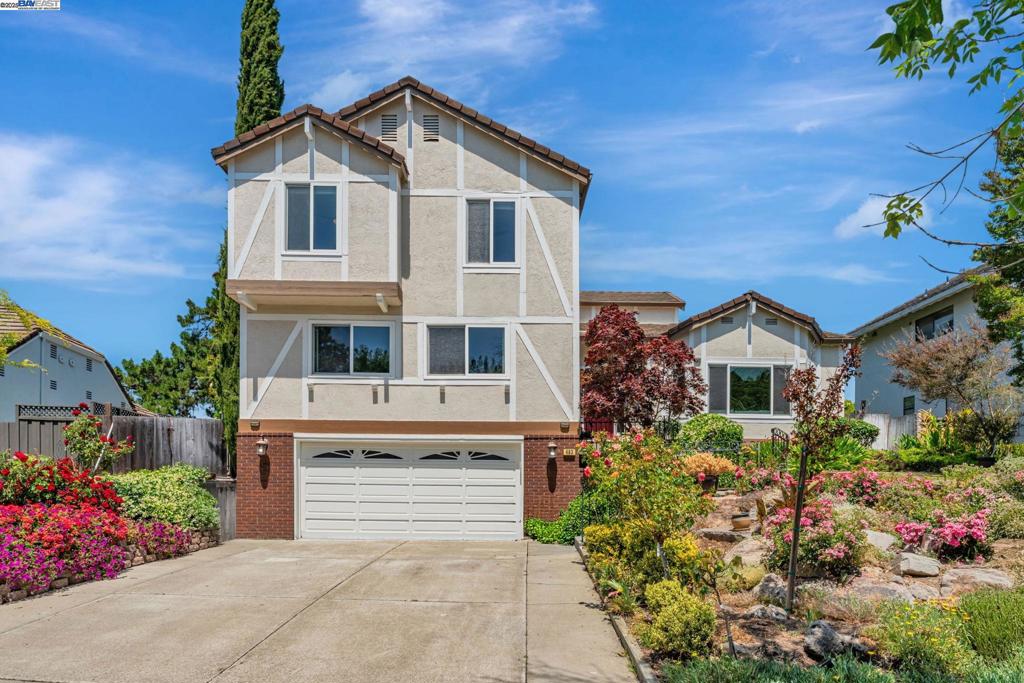 483 Becado Place
