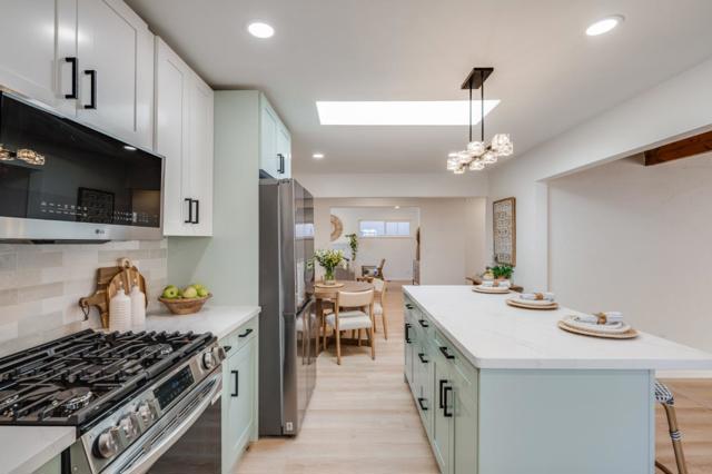 506 Bayview Drive, Aptos CA: https://media.crmls.org/mediaz/f0937a1f-4d77-4218-bca6-3123ae4891f9.jpg