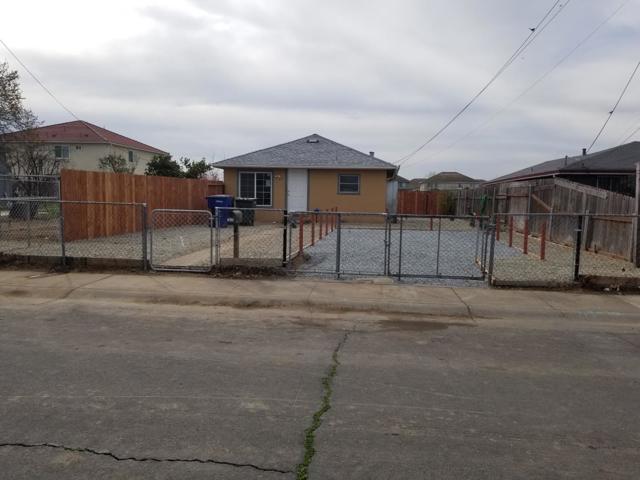 7440 38th Avenue, Sacramento CA: https://media.crmls.org/mediaz/f093d4bf-44e4-45dc-8f9c-2b5c0532166b.jpg