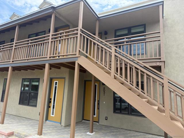 6051 La Jolla Hermosa Ave, La Jolla CA: https://media.crmls.org/mediaz/f09546ef-9a80-4e52-8975-c9e2360cfeac.jpg