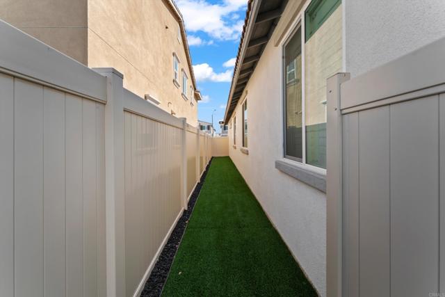 Detail Gallery Image 33 of 42 For 1788 Iris Cir, San Jacinto,  CA 92583 - 3 Beds | 2 Baths