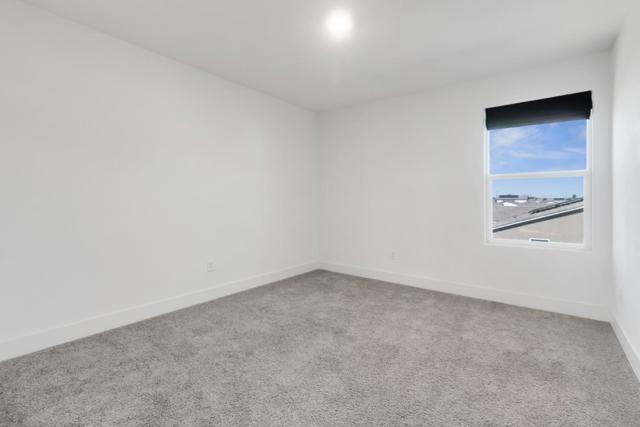 2125 Redding Way, Atwater CA: https://media.crmls.org/mediaz/f0960550-5008-4e0d-9532-4be4abd950d4.jpg