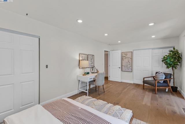 551 Cambrian Way, Danville CA: https://media.crmls.org/mediaz/f096872a-e242-4430-98eb-e14c40eb907e.jpg