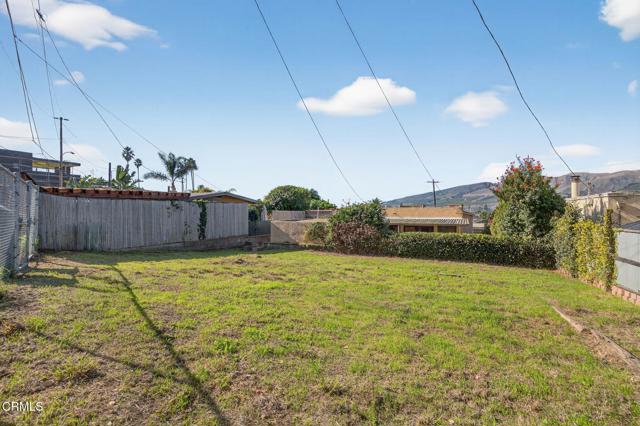 Detail Gallery Image 10 of 23 For 676 Cedar St, Ventura,  CA 93001 - 2 Beds | 1 Baths