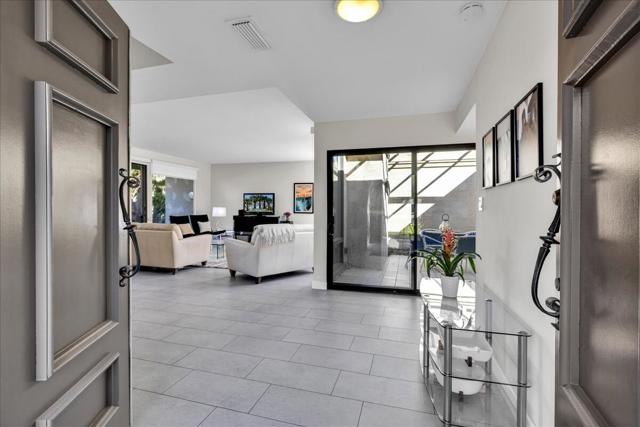 2202 Oakcrest Drive, Palm Springs, CA 92264