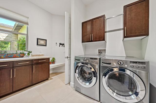 51245 Charlbury Street, Indio CA: https://media.crmls.org/mediaz/f09995fe-4291-4e7f-8c52-ee42517437cf.jpg