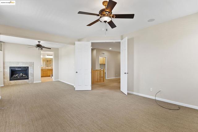 906 Natoma Ct, Discovery Bay CA: https://media.crmls.org/mediaz/f09a0c1b-ba94-4fa0-98ac-5cae4e8cc246.jpg