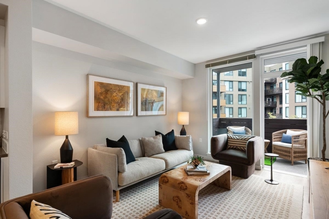 260 260 Brooklyn Basin Way, Oakland CA: https://media.crmls.org/mediaz/f09a69ea-1fca-4cba-8290-41f936f6e7ab.jpg