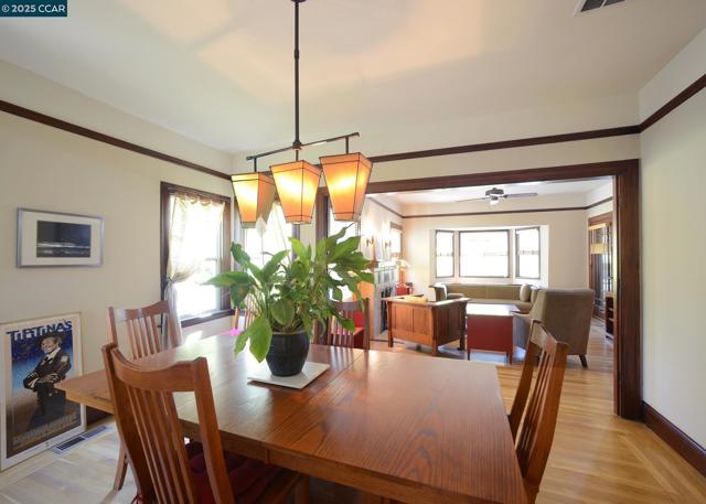 1331 Court Street, Martinez CA: https://media.crmls.org/mediaz/f09c3051-9aff-45e2-91a1-cc40cbcfb6c9.jpg