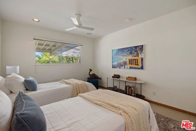 22521 Haynes Street photo 22