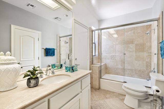 28 Clancy Lane S Lane, Rancho Mirage CA: https://media.crmls.org/mediaz/f09dcaef-d962-4cb9-a9b3-e653d348624b.jpg