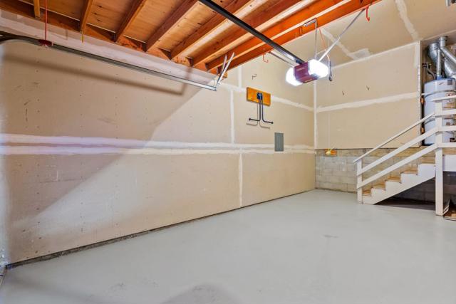 29 Arabian Way, Scotts Valley CA: https://media.crmls.org/mediaz/f09deb77-1527-4cc9-8d6b-07c43d67d372.jpg