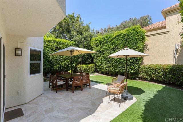 Detail Gallery Image 4 of 30 For 20 Aruba, Coronado,  CA 92118 - 3 Beds | 3 Baths