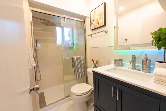 58 Monterey Boulevard, San Francisco CA: https://media.crmls.org/mediaz/f09ee693-f976-48cb-b687-7403d03cdcbf.jpg