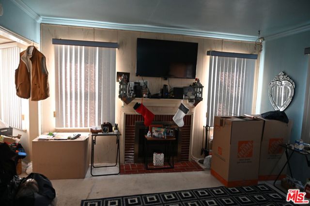 10332 S Gramercy Place, Los Angeles CA: https://media.crmls.org/mediaz/f09f71e3-3121-4496-886e-ae4a3b920824.jpg
