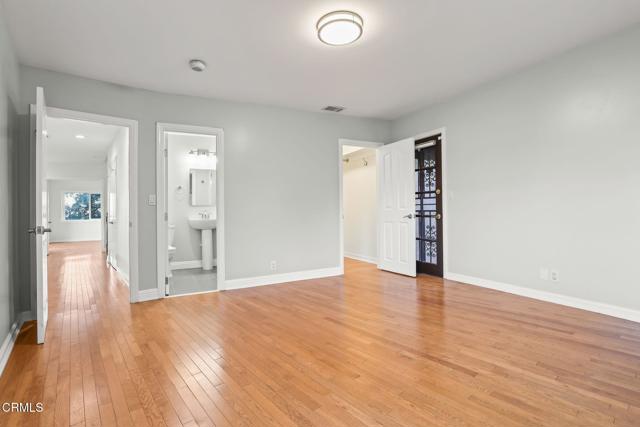 Detail Gallery Image 44 of 68 For 920 Glen Oaks Bld, Pasadena,  CA 91105 - 3 Beds | 3/1 Baths