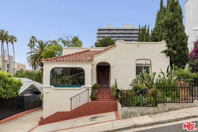 1763 Vista Del Mar Ave, Los Angeles, CA 90028