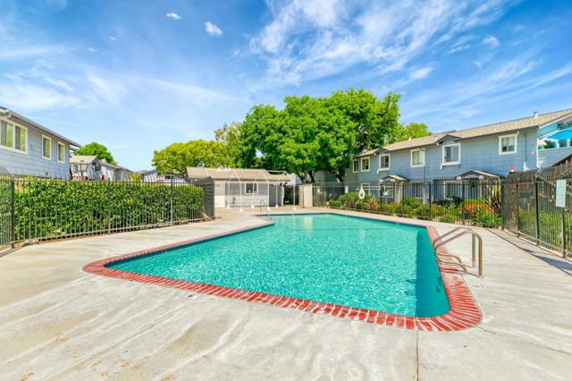 523 Sieber Place, San Jose CA: https://media.crmls.org/mediaz/f0a12528-858c-470b-b10a-055029702a28.jpg