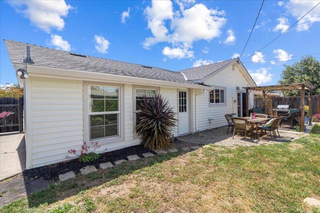 2884 Lexford Avenue, San Jose CA: https://media.crmls.org/mediaz/f0a1777e-ea9b-4255-ab14-5be17f890357.jpg