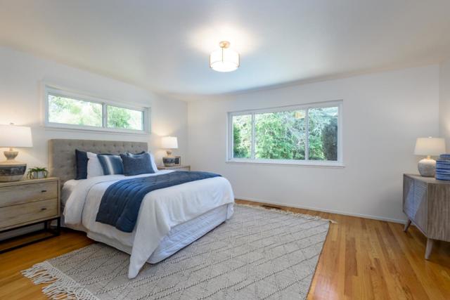 3125 Atwater Drive, Burlingame CA: https://media.crmls.org/mediaz/f0a19374-451f-46d9-a5d1-64cac283aa22.jpg