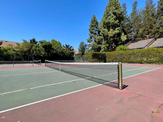 1086 Summerplace Drive, San Jose CA: https://media.crmls.org/mediaz/f0a2ebc7-bdeb-4866-b23c-41367d905539.jpg