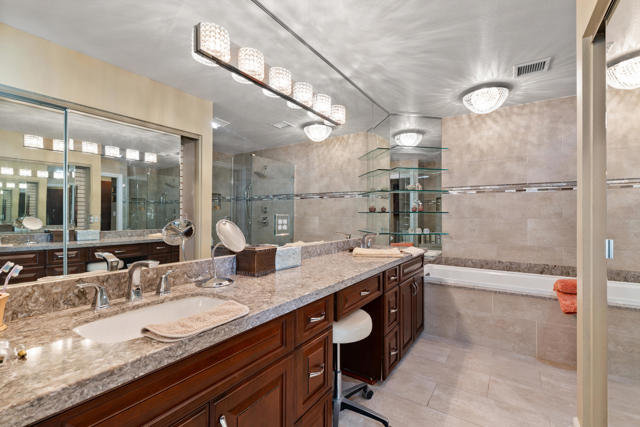 76857 Abby Court, Palm Desert, CA 92211
