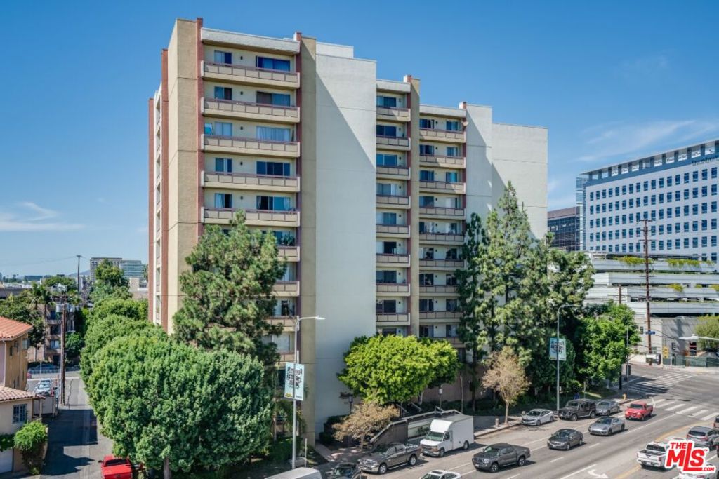 321 S San Vicente Boulevard #705