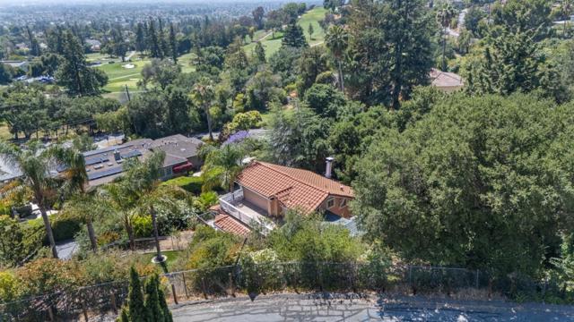 10981 Edgemont Drive, San Jose CA: https://media.crmls.org/mediaz/f0a4075c-65ef-491c-88c2-a6723c18dc7c.jpg