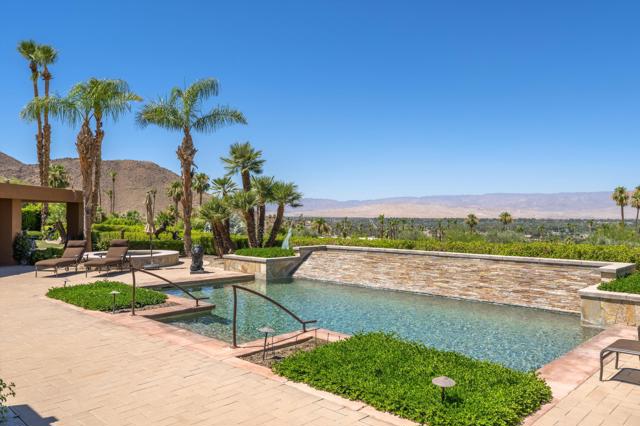 70150 Thunderbird Road, Rancho Mirage CA: https://media.crmls.org/mediaz/f0a45ade-eecd-40c3-9418-2fba39ad9104.jpg