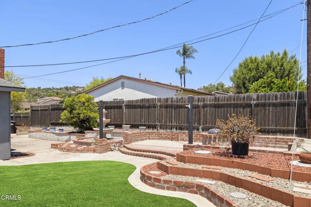220 Lantana Street, Camarillo CA: https://media.crmls.org/mediaz/f0a4d655-806e-4d54-82b7-eadb1403403d.jpg