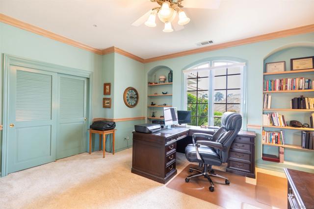 2377 Vern Drive, Fallbrook CA: https://media.crmls.org/mediaz/f0a5ec53-2fa0-4dd3-bf3b-99f09c1adc89.jpg