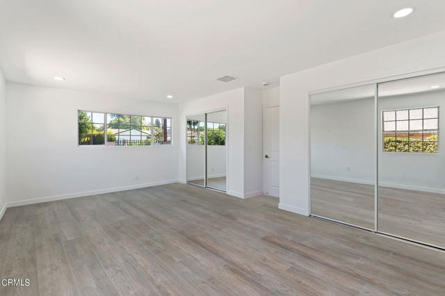 Image 38 of 72 For 7445 Balcom Avenue