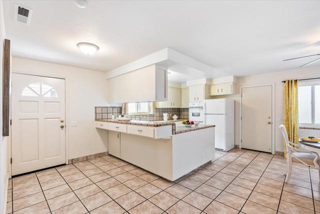 739 W Franklin Street, Monterey CA: https://media.crmls.org/mediaz/f0a74d83-20dd-4e60-8bc3-62651d4ee250.jpg