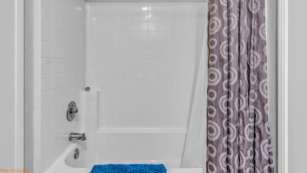 https://media.crmls.org/mediaz/f0a80afc-ba0c-4c91-b867-99025bdb3a75.jpg?preset=X-Large