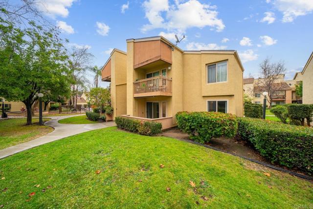 Detail Gallery Image 1 of 39 For 5910 Rancho Mission Rd #37,  San Diego,  CA 92108 - 1 Beds | 1 Baths