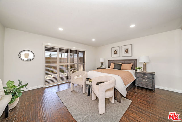 2366 Applewood Circle, Fullerton CA: https://media.crmls.org/mediaz/f0a947ae-626f-4102-99da-02c7220c0664.jpg